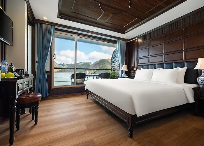  La Casta Regal 5-Star 2D1N - Lan Ha - Balcony & Bathtub Ocean View Ha Long